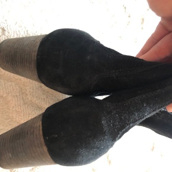 Black suede, side zip boots (3 1/4") - Picture 2 of 3